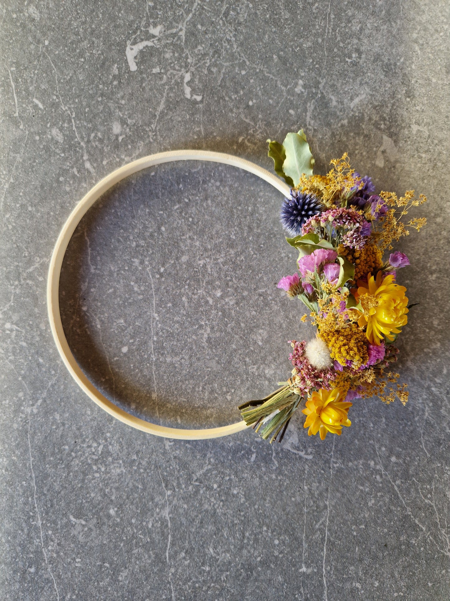 Dried Flower Wreath - Gliondar