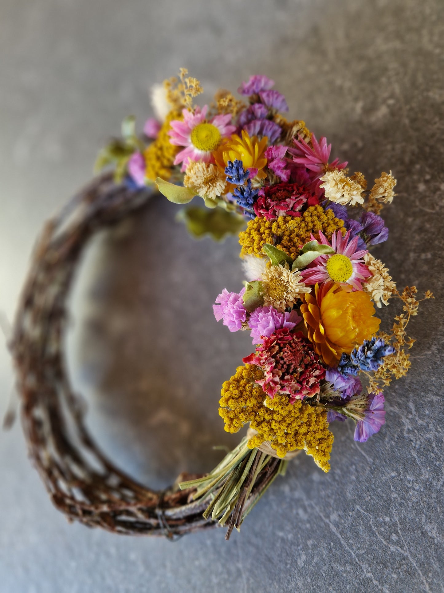 Dried Flower Wreath - Samhradh