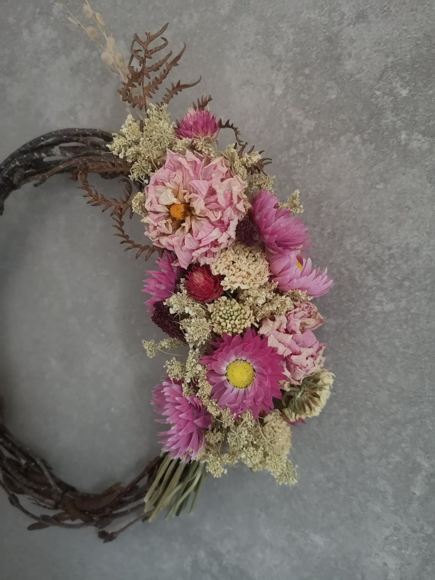 Dried Flower Wreath - Summer Kiss